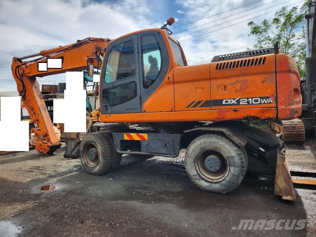 Doosan DX 210WA Mobilbagger