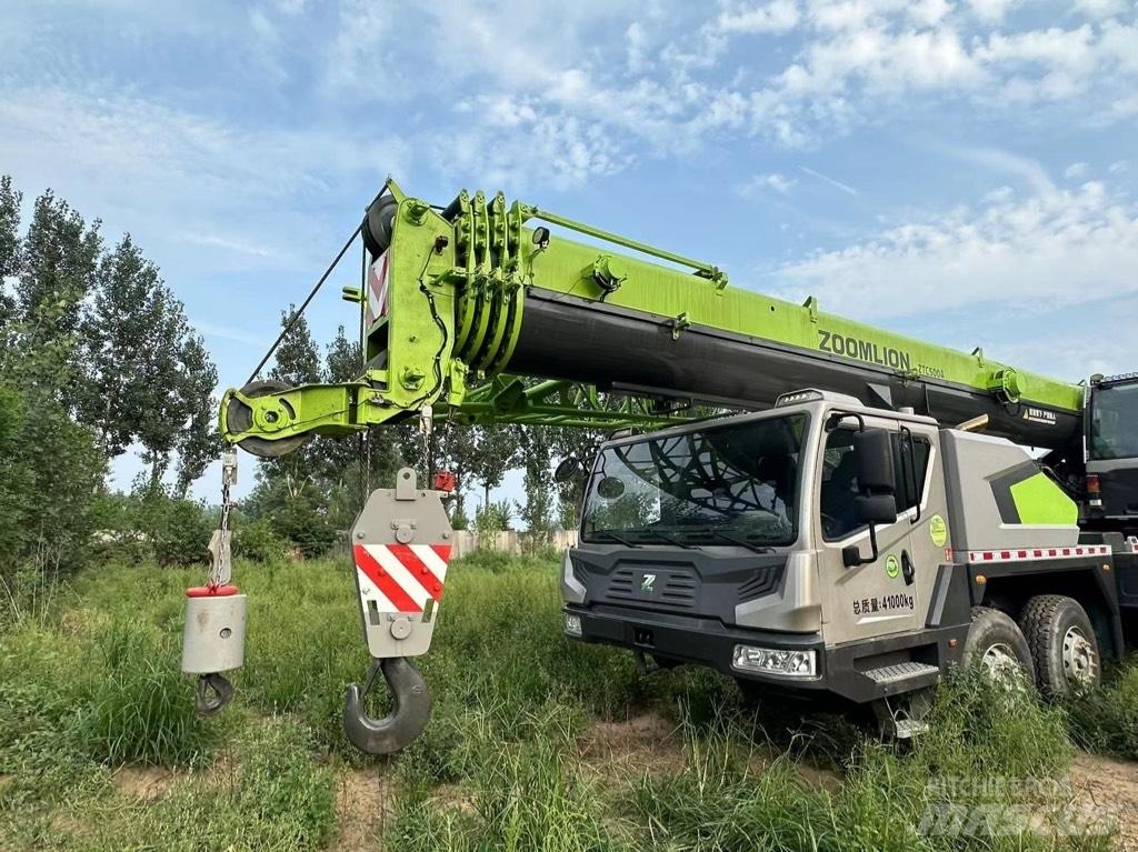 Zoomlion ZTC500A All-Terrain-Krane