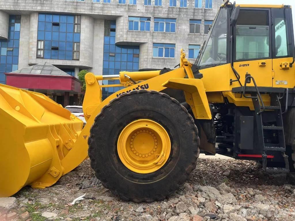 Komatsu WA 470-6 Radlader