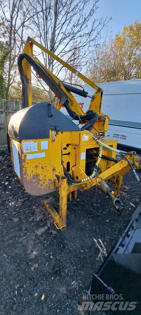 McConnel PA55 Heckenschneider