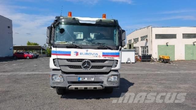 Mercedes-Benz 932.24 Andere Fahrzeuge