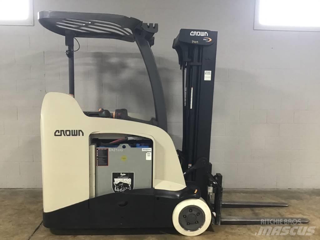 Crown RC5555-40 Selbstfahrstapler