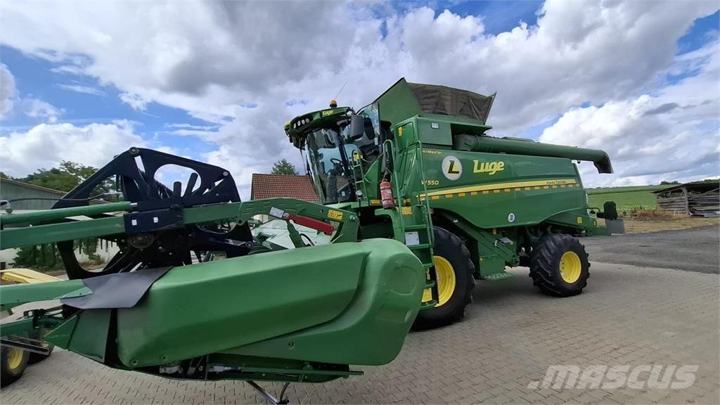 John Deere T560 HM Mähdrescher