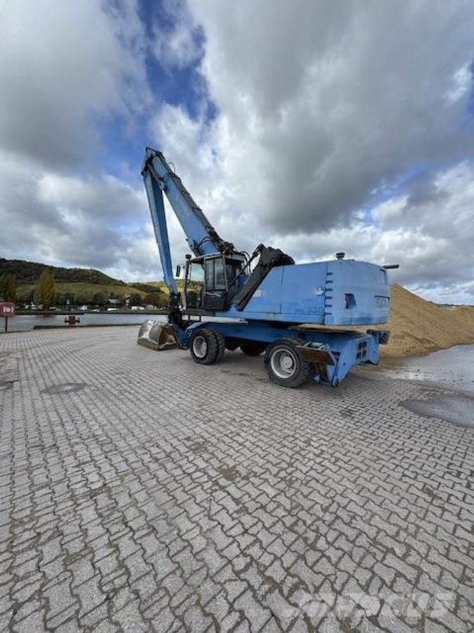 Fuchs MHL360 Radlader