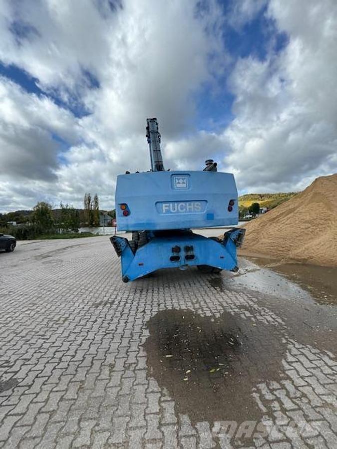 Fuchs MHL360 Radlader