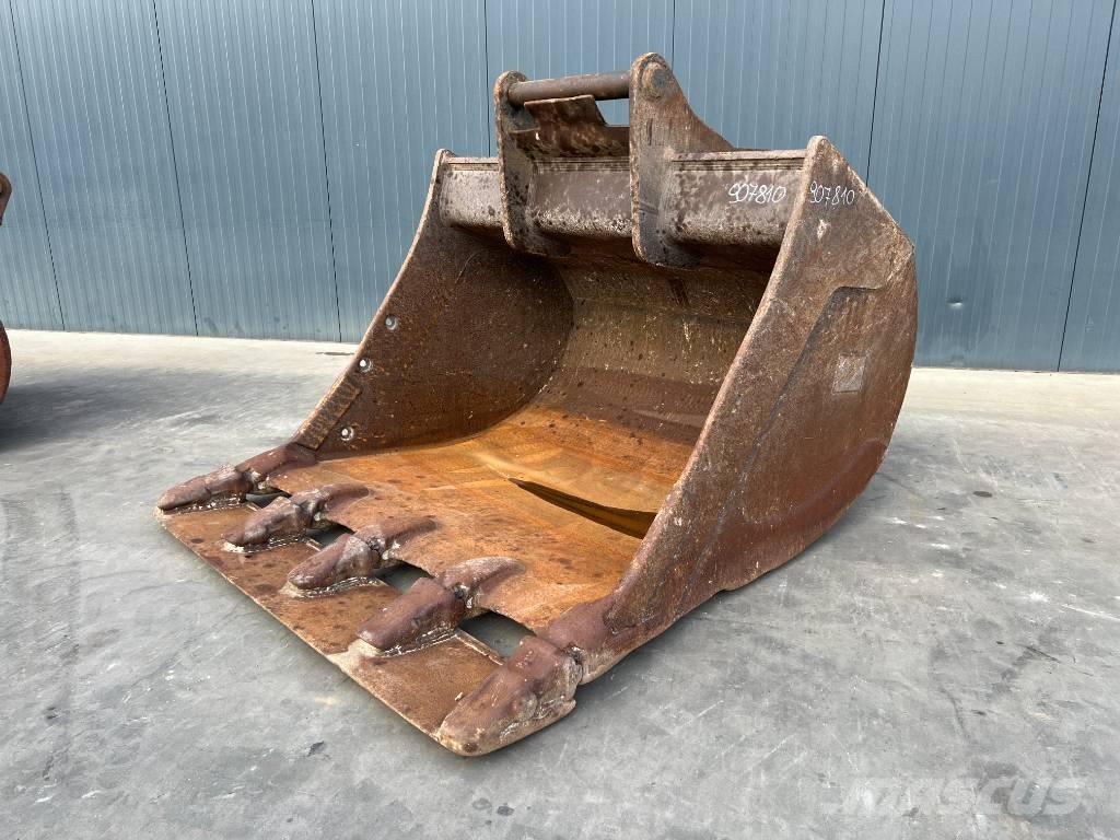 OilQuick OQ80 Schaufeln