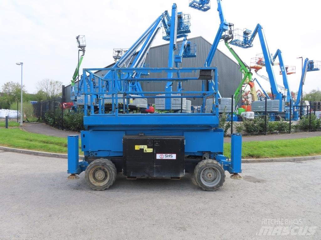 Genie GS 3369 RT Scheren-Arbeitsbühnen