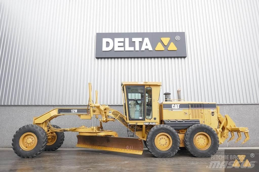 CAT 12H Grader