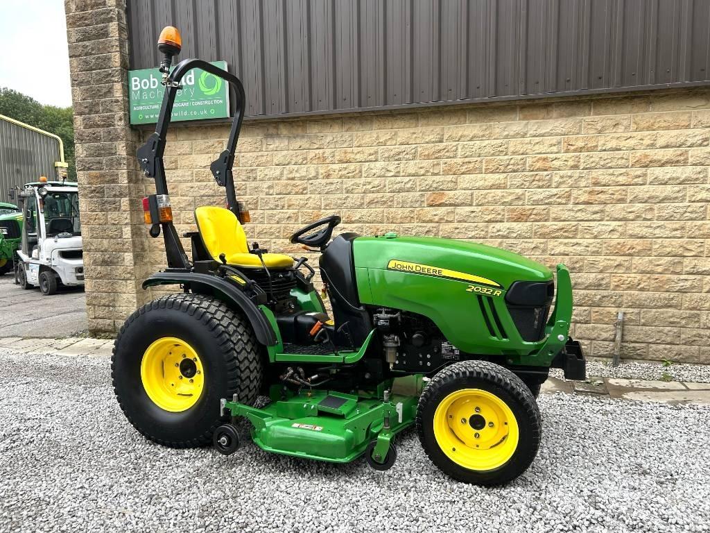 John Deere 2032R Kleintraktoren
