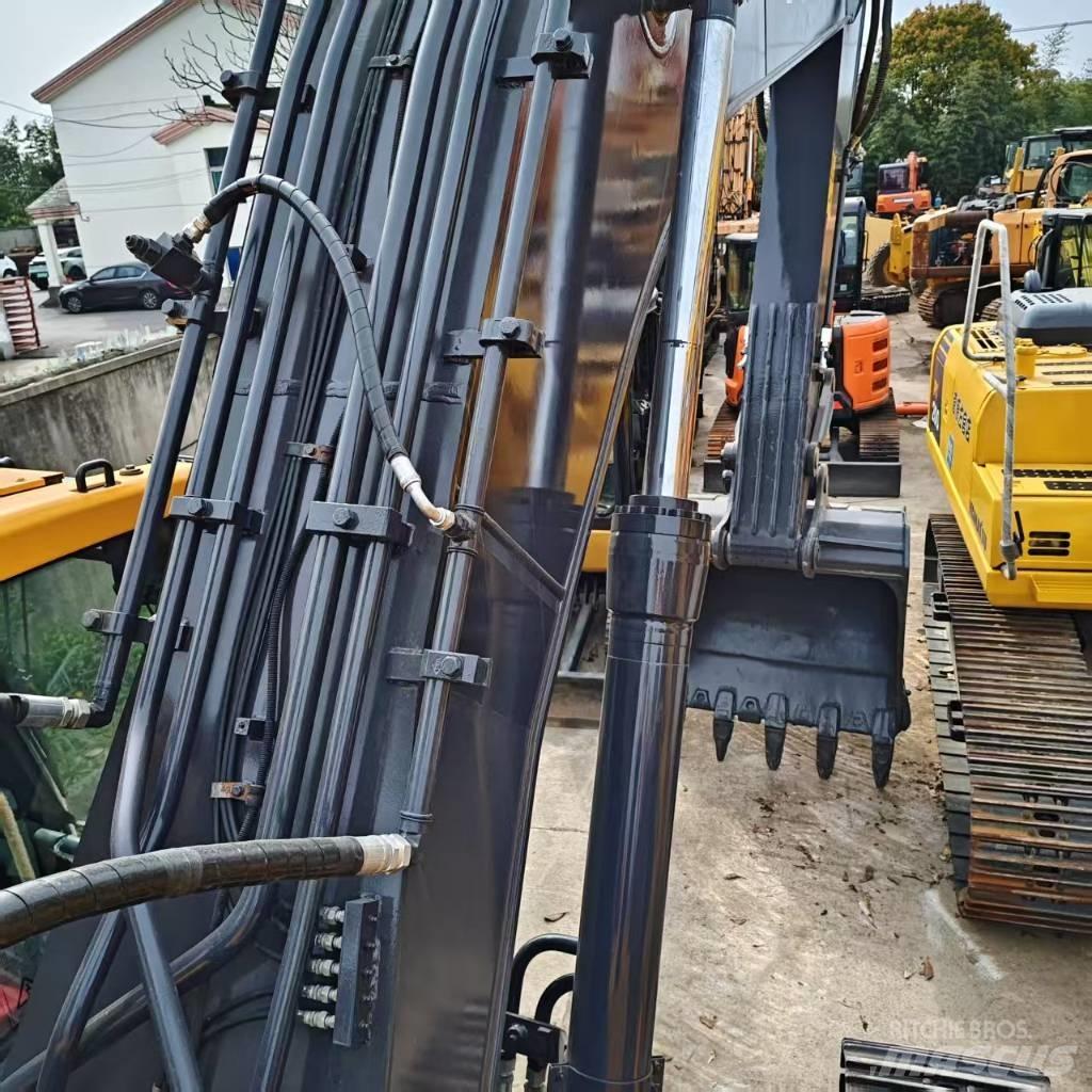 Volvo 250DL Raupenbagger