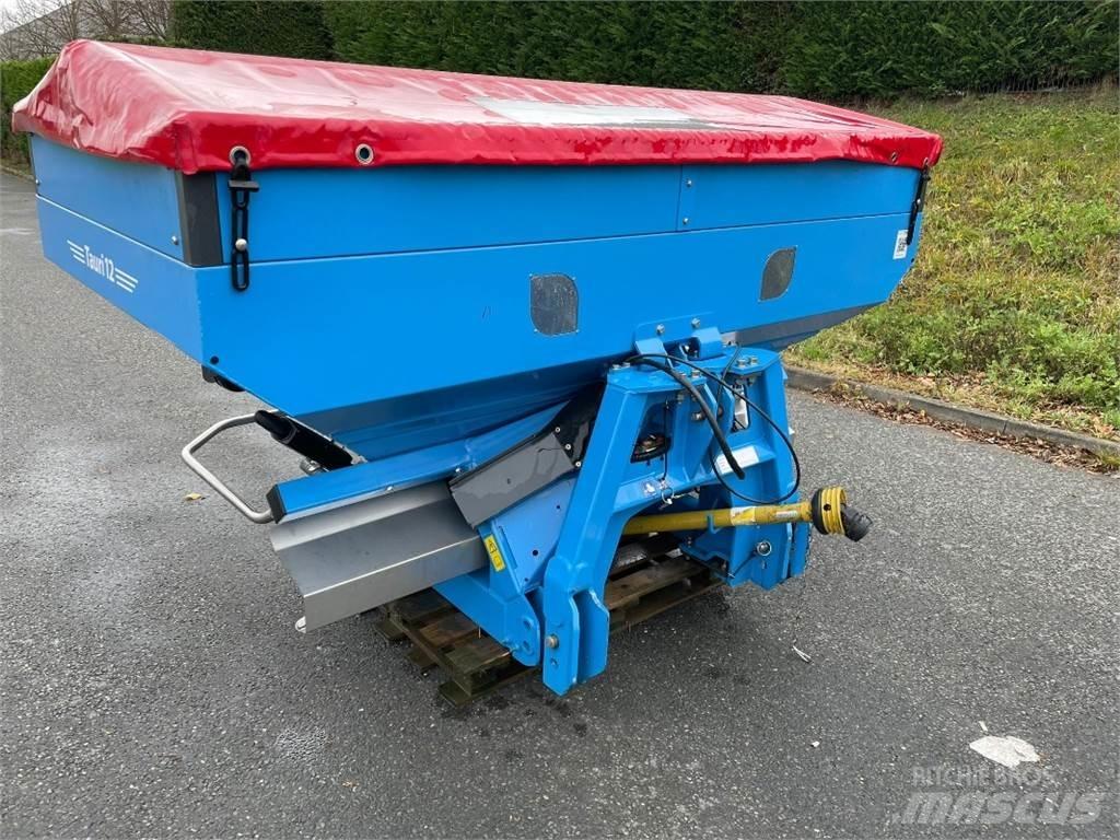 Lemken Tauri 12 Mineraldüngerstreuer