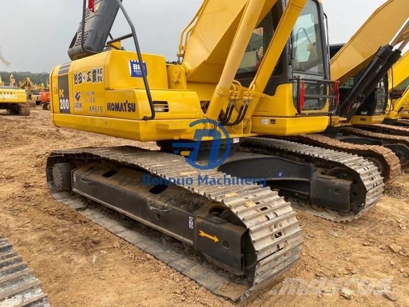 Komatsu PC200-7 Raupenbagger