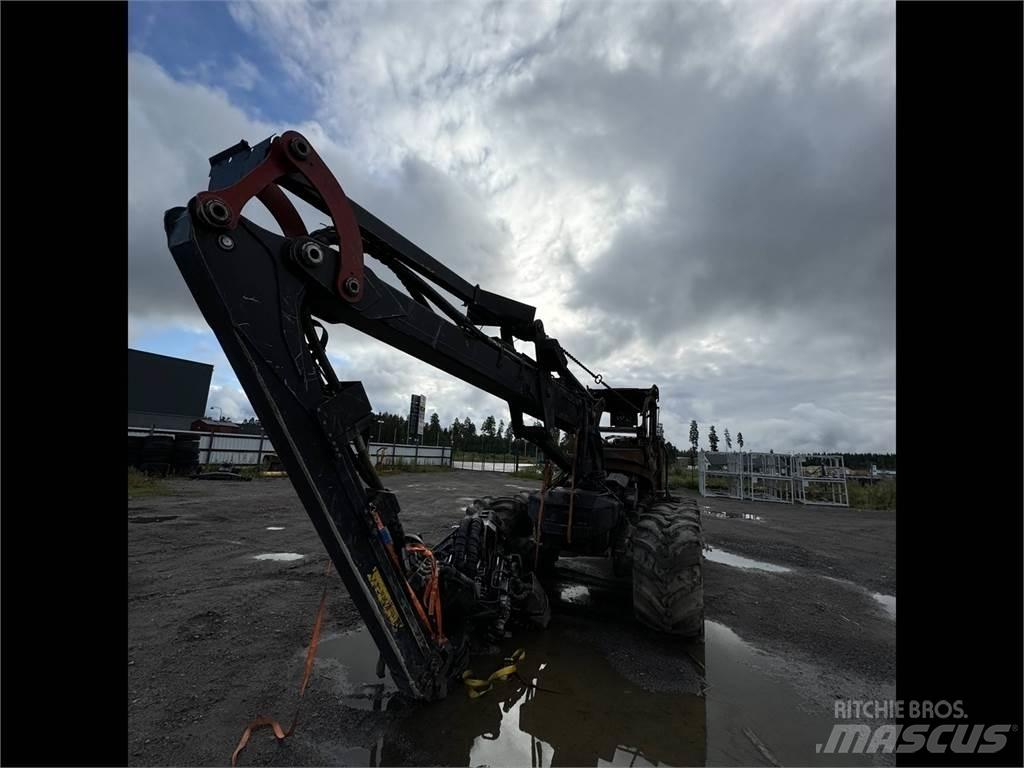 Logset 8GTE Harvester