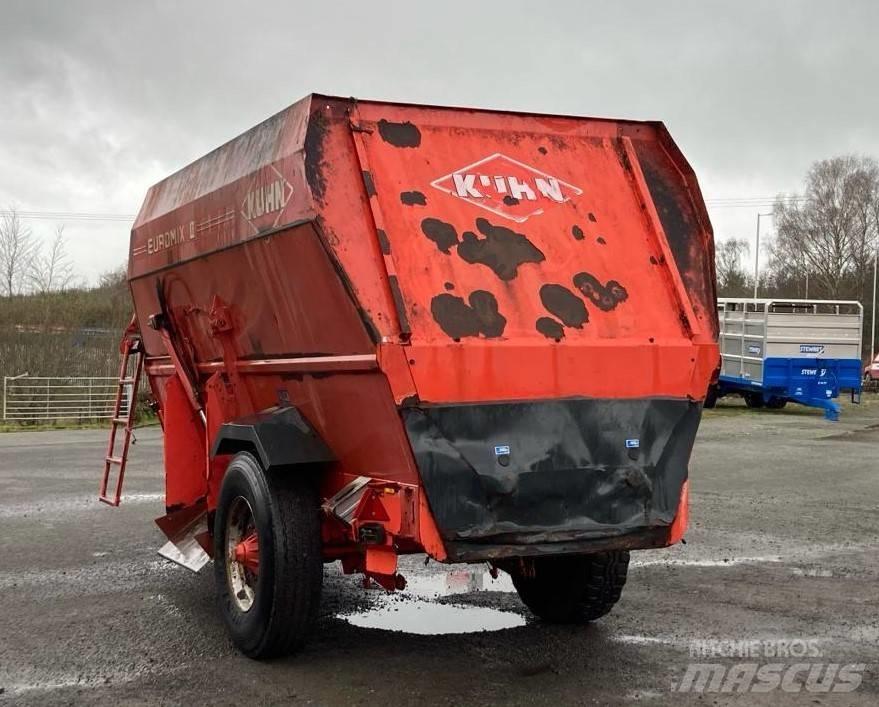 Kuhn EuroMix II 1460 Futtermischwagen