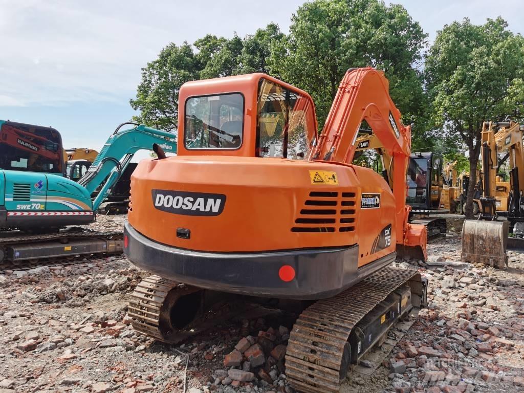 Doosan DX75 Midibagger  7t - 12t