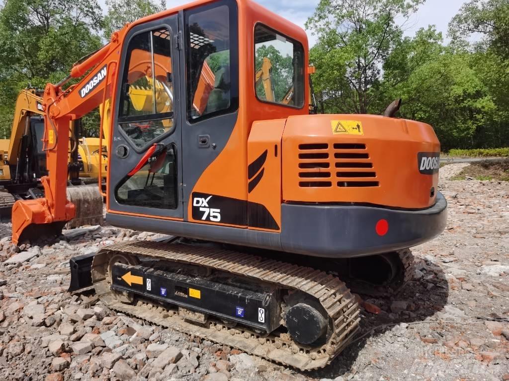 Doosan DX75 Midibagger  7t - 12t