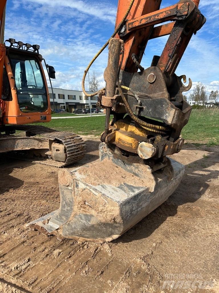 Doosan DX 255 LC Raupenbagger
