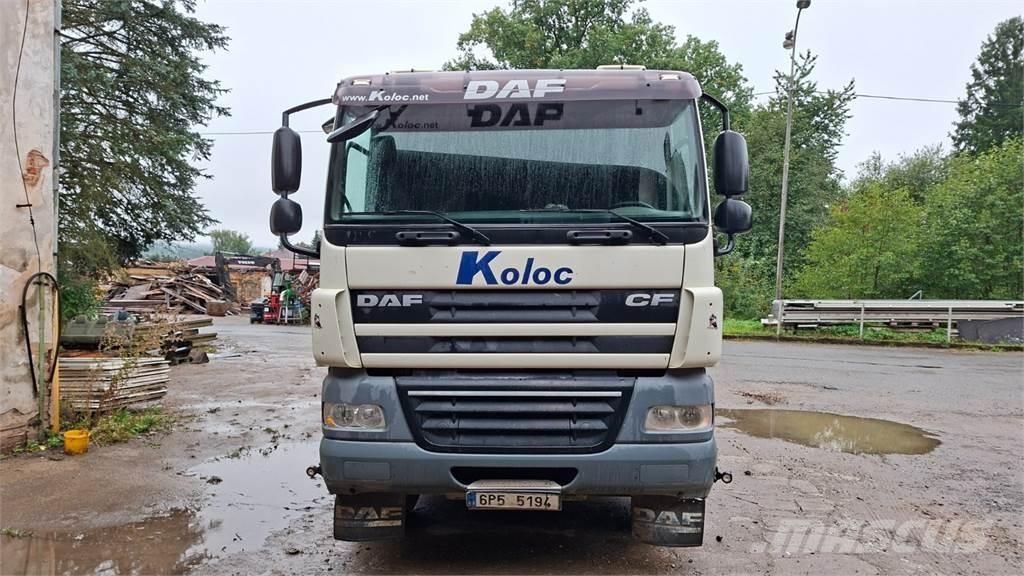 DAF CF 85.460 8X4 Pritschenwagen/Pritschenwagen mit Seitenklappe