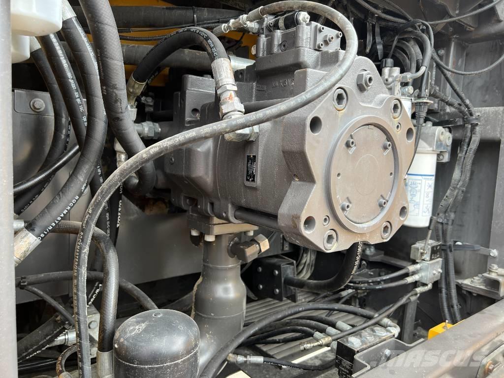 Volvo EC750E L Raupenbagger