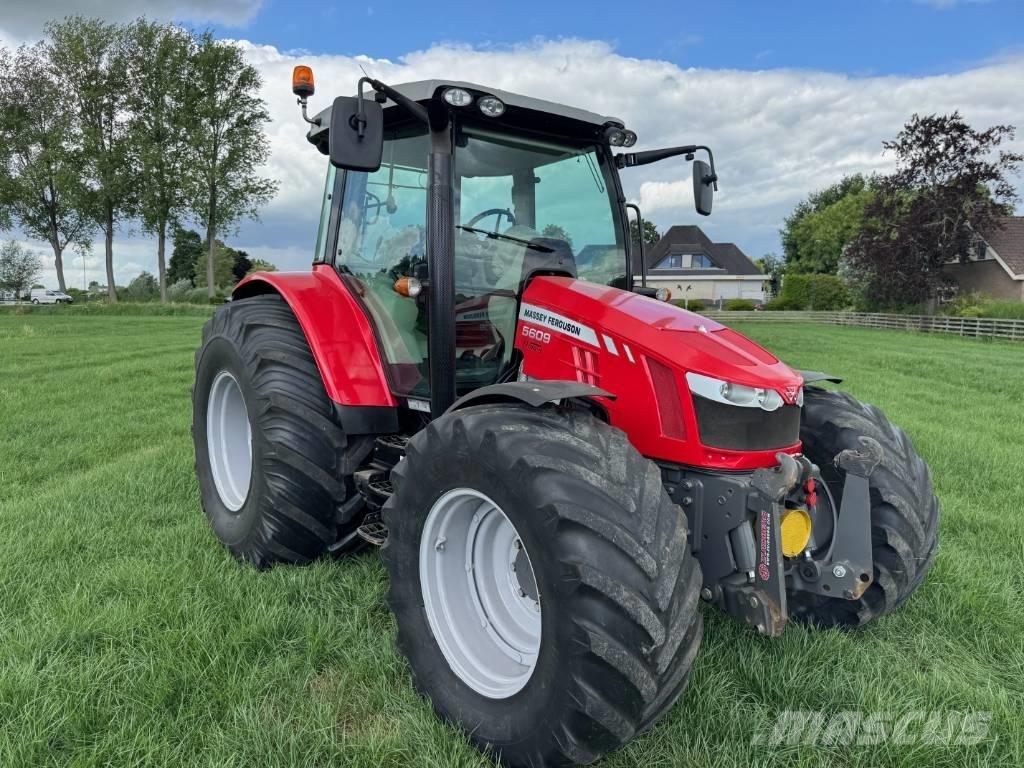 Massey Ferguson 5609 Traktoren