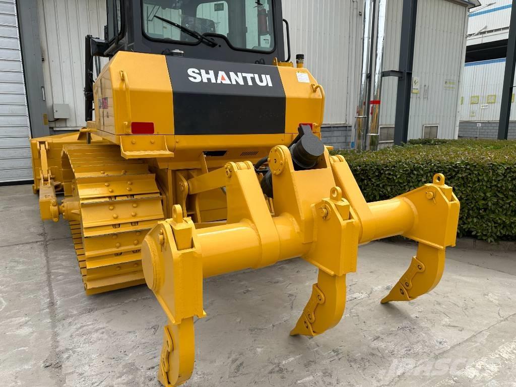 Shantui DH 17 Bulldozer