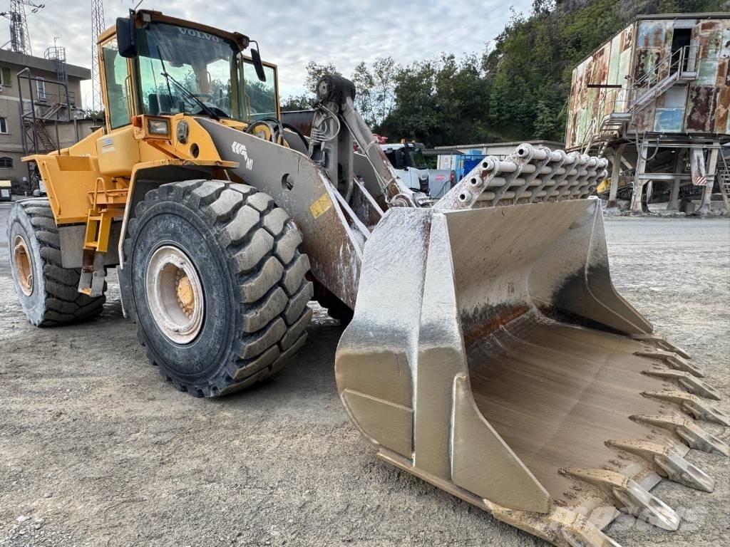 Volvo L 220 E Radlader