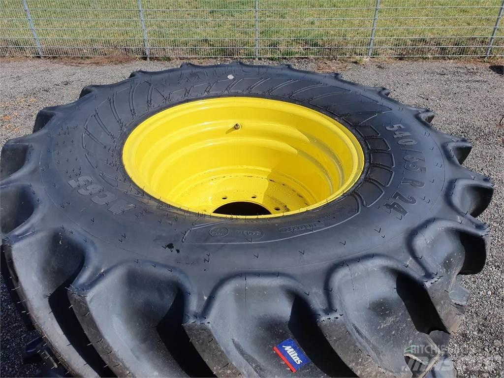 Mitas 540/65R24 x2 Reifen