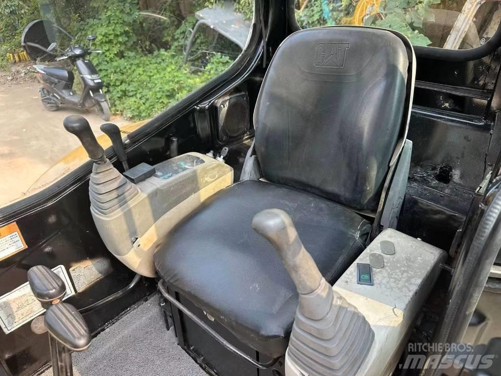 CAT 303 CR Minibagger < 7t