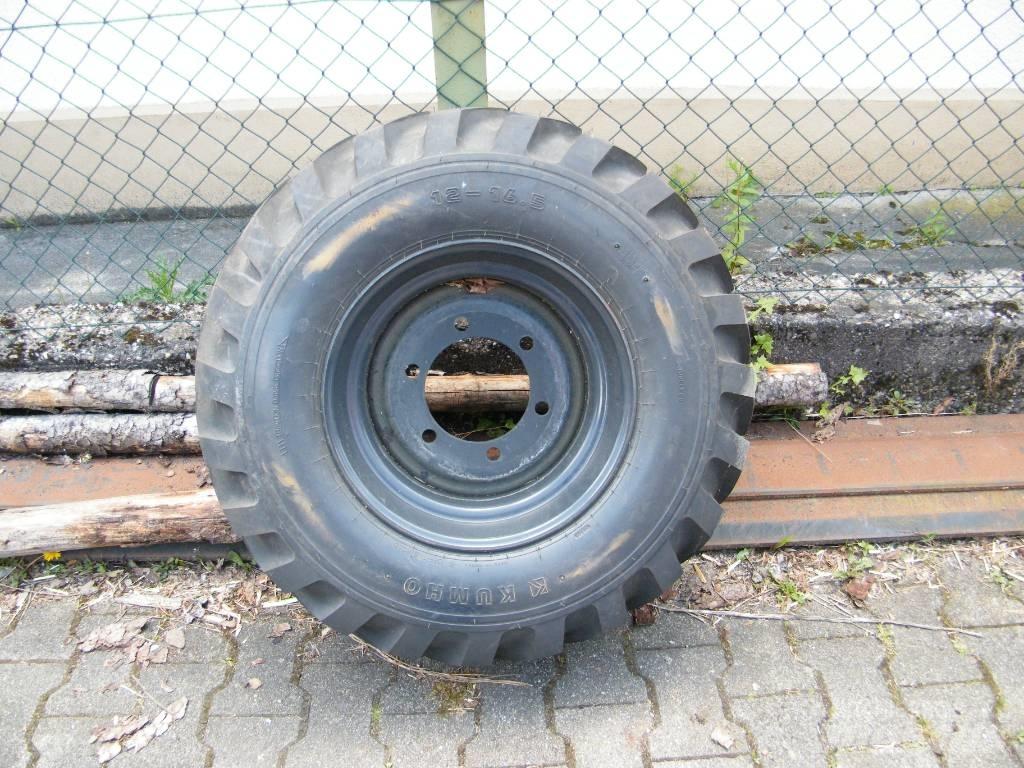 Kumho 12-16,5 Reifen