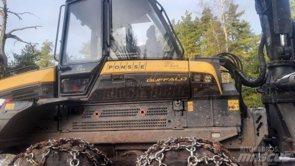 Ponsse BUFFALO AF 8W Forwarder