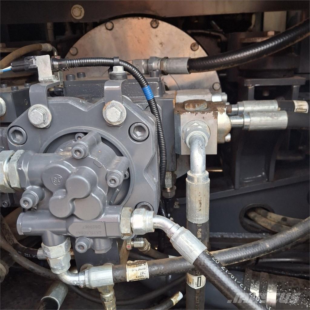 Doosan DX140LC Raupenbagger