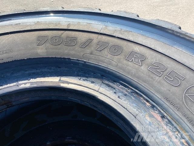 Michelin 705/70 R25 Reifen