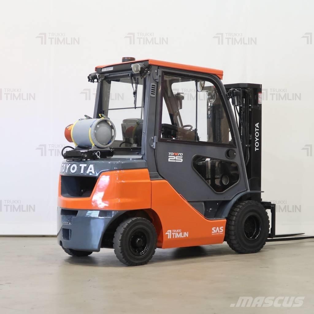 Toyota 02-8FGF25 Gasstapler