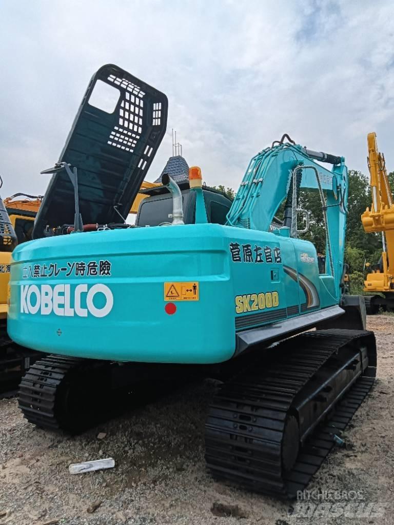 Kobelco SK 200D Midibagger  7t - 12t