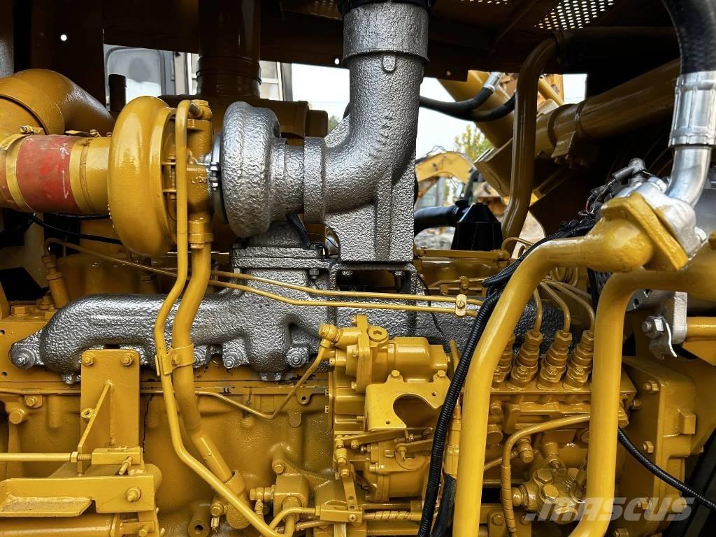 CAT D7G Bulldozer
