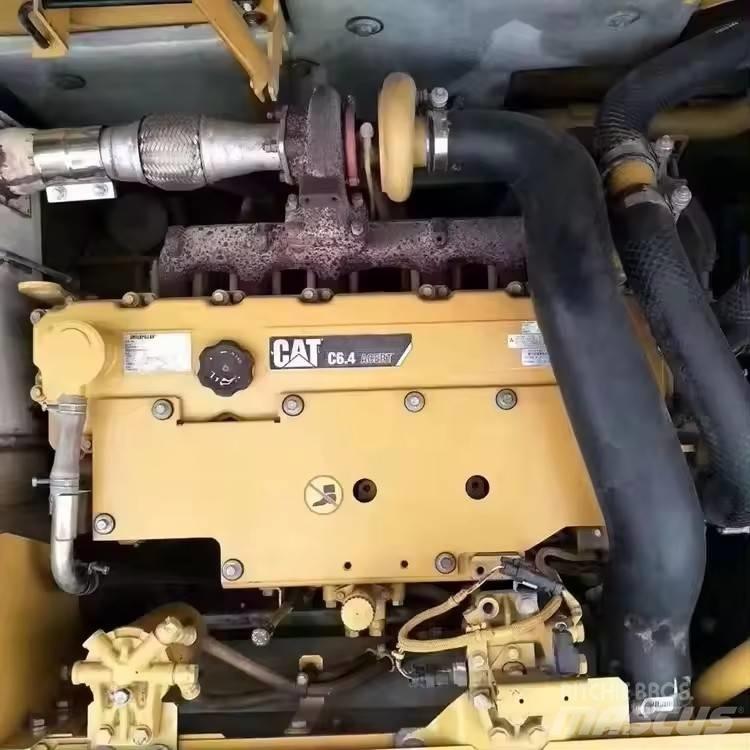 CAT 325 D Raupenbagger