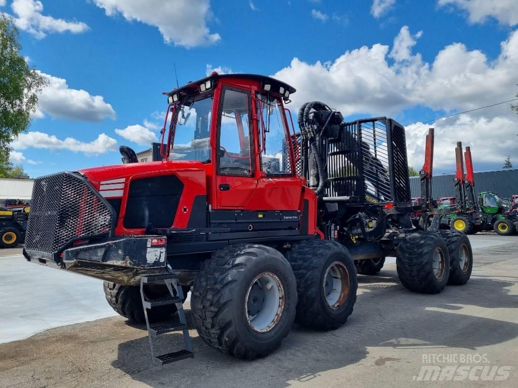 Komatsu 875 Forwarder