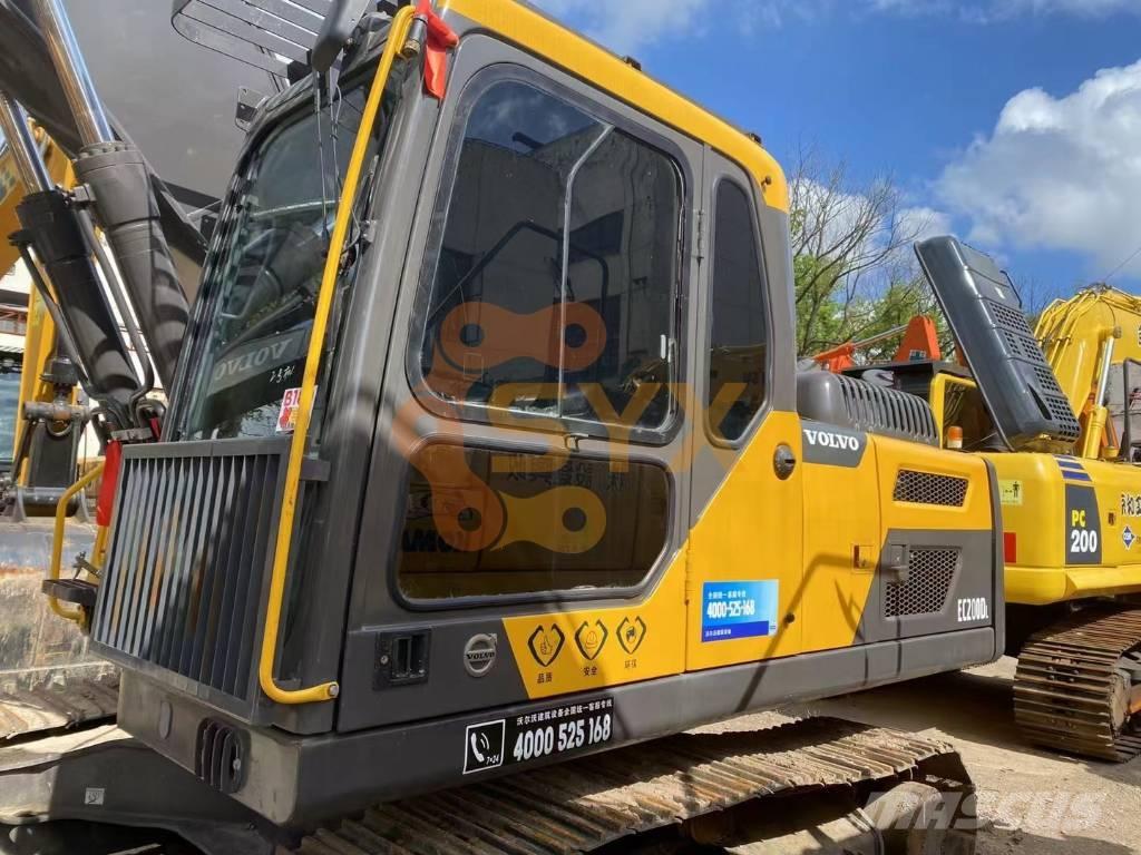 Volvo EC 200 Raupenbagger