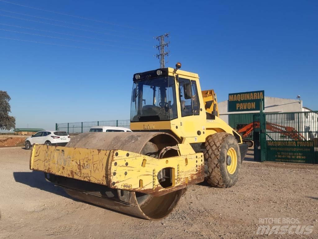 Bomag BW 216 D-4 Erdbauwalzen