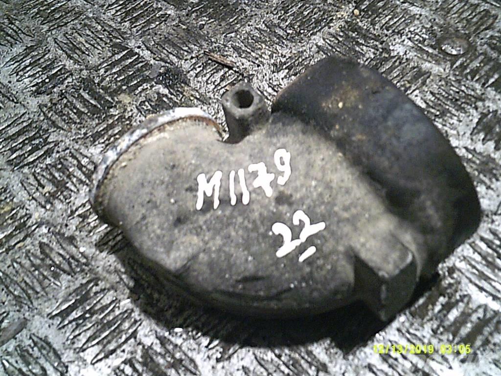 MAN TGA   51694113487 Radiatoren