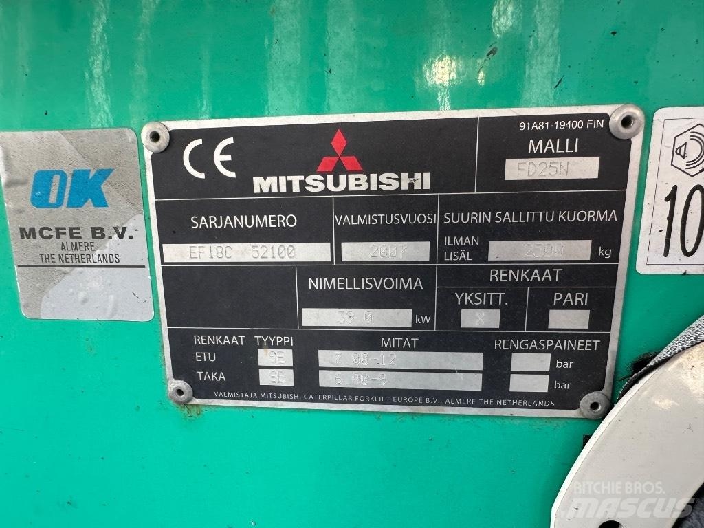 Mitsubishi FD25N Dieselstapler