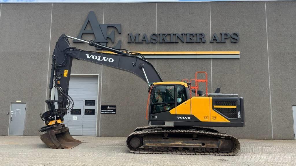 Volvo EC250EL Raupenbagger