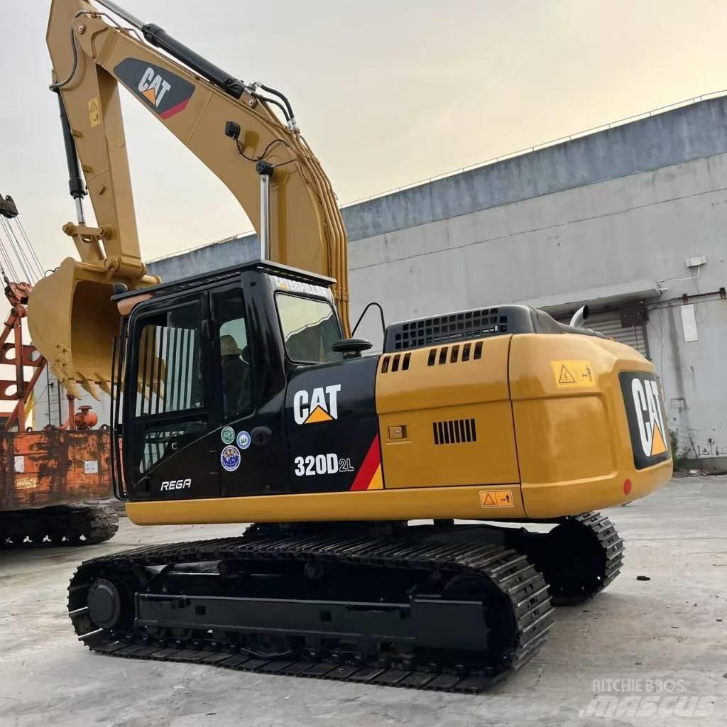 CAT 320D2 Midibagger  7t - 12t