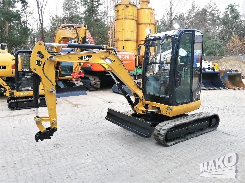 CAT 302.7 D CR Minibagger < 7t