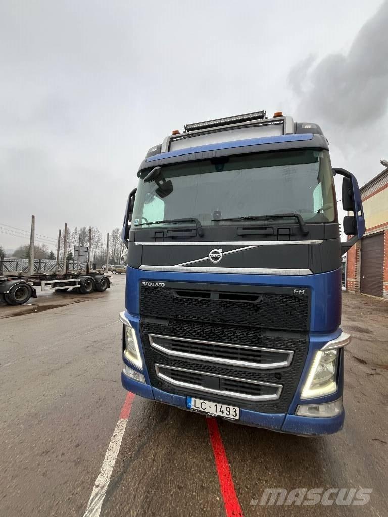 Volvo FH Holztransporter