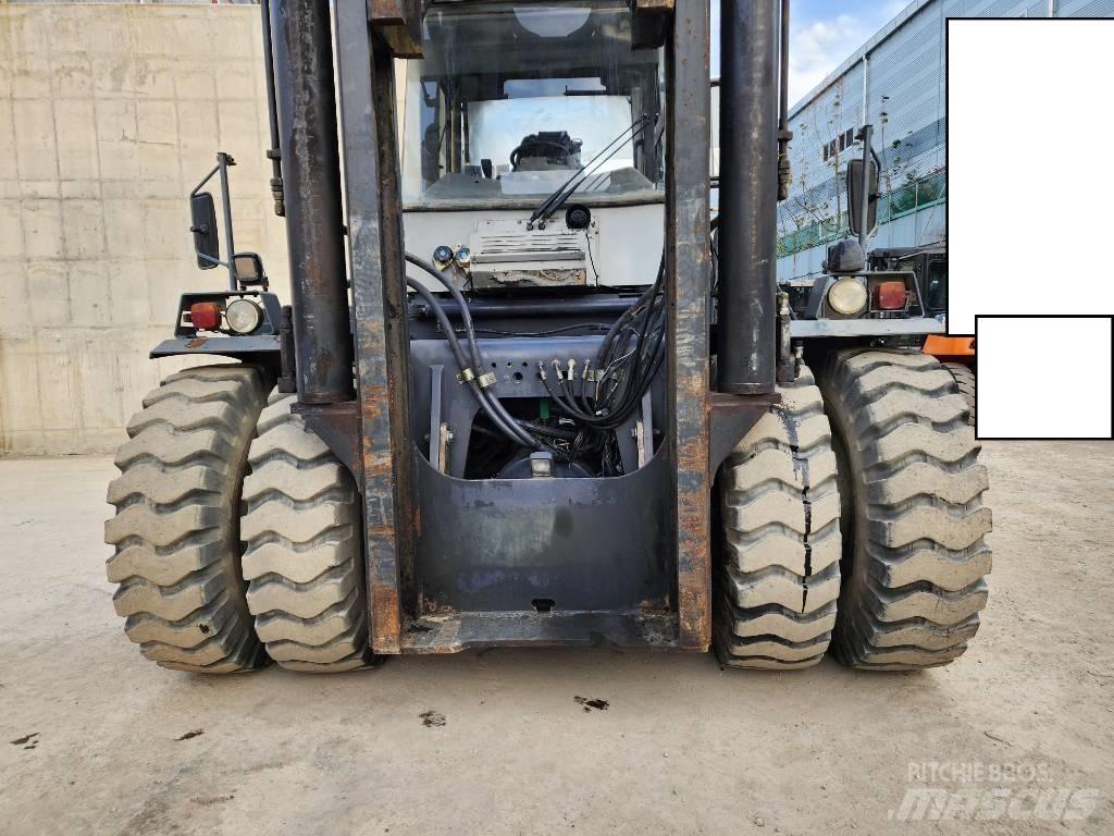 Kalmar DCE 330-12 Dieselstapler