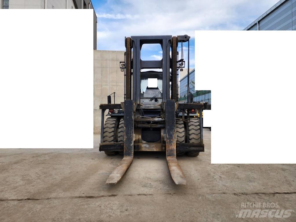 Kalmar DCE 330-12 Dieselstapler