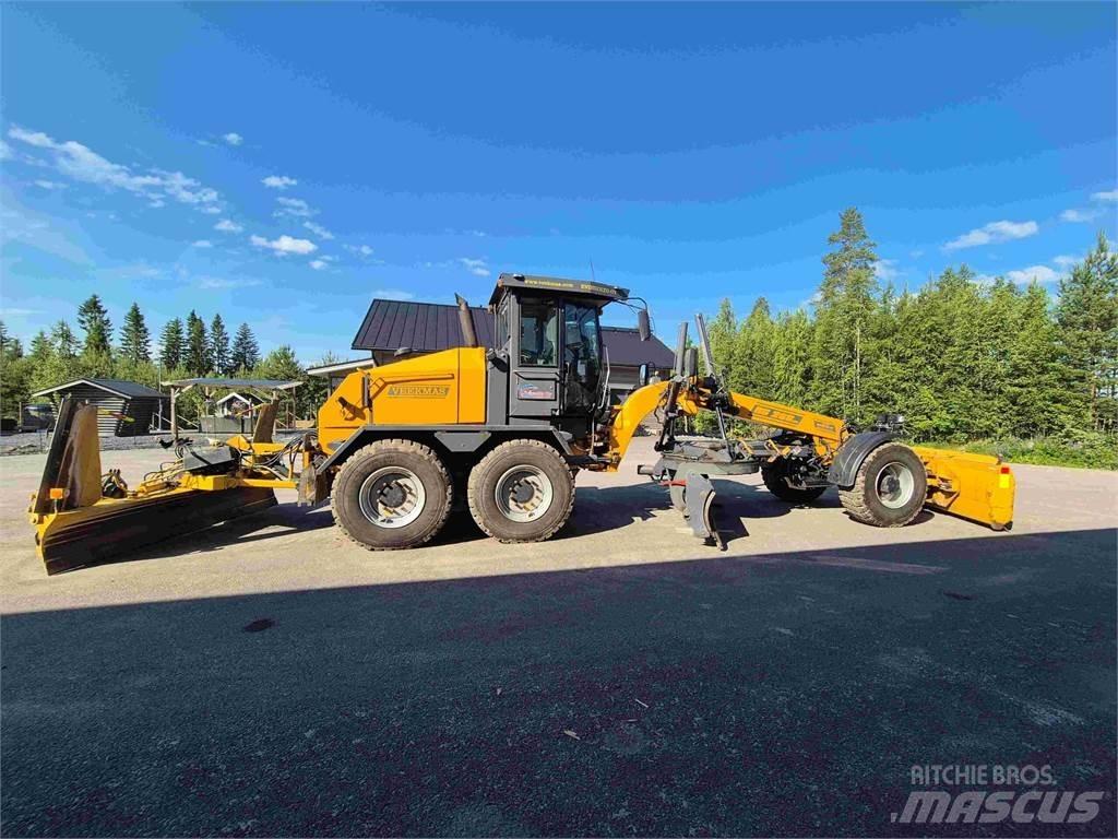 Veekmas RG 286 6WD Grader