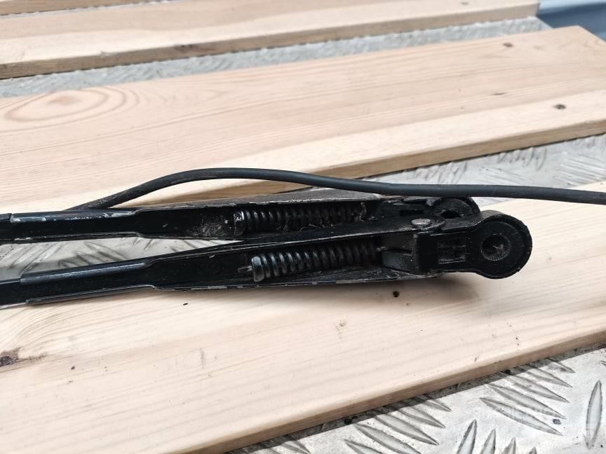 Manitou MLT .... wiper Kabinen