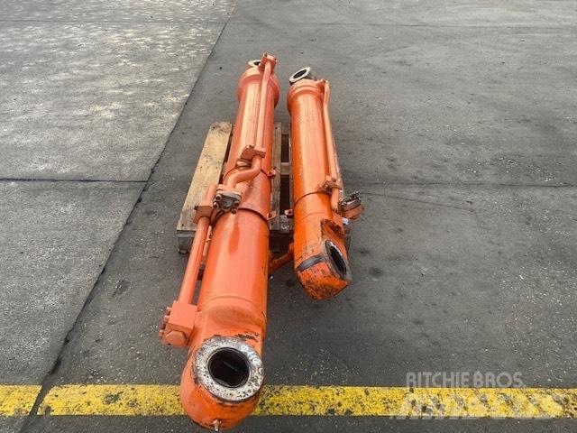 Fiat-Hitachi FH 450 Hydraulik